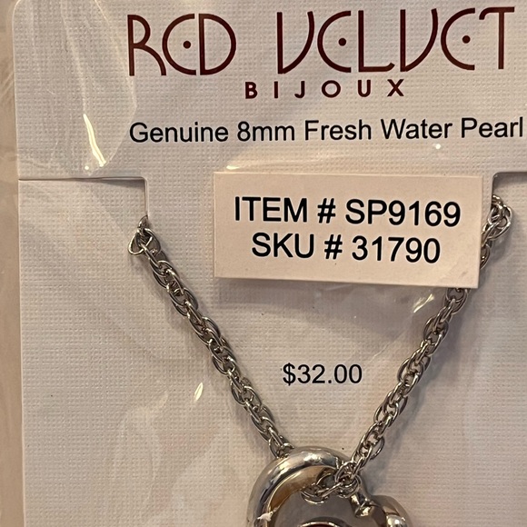 Genuine 8mm Fresh Water Pearl Silver Tone Heart Pendant 18" Adjustable Rope - Picture 5 of 8